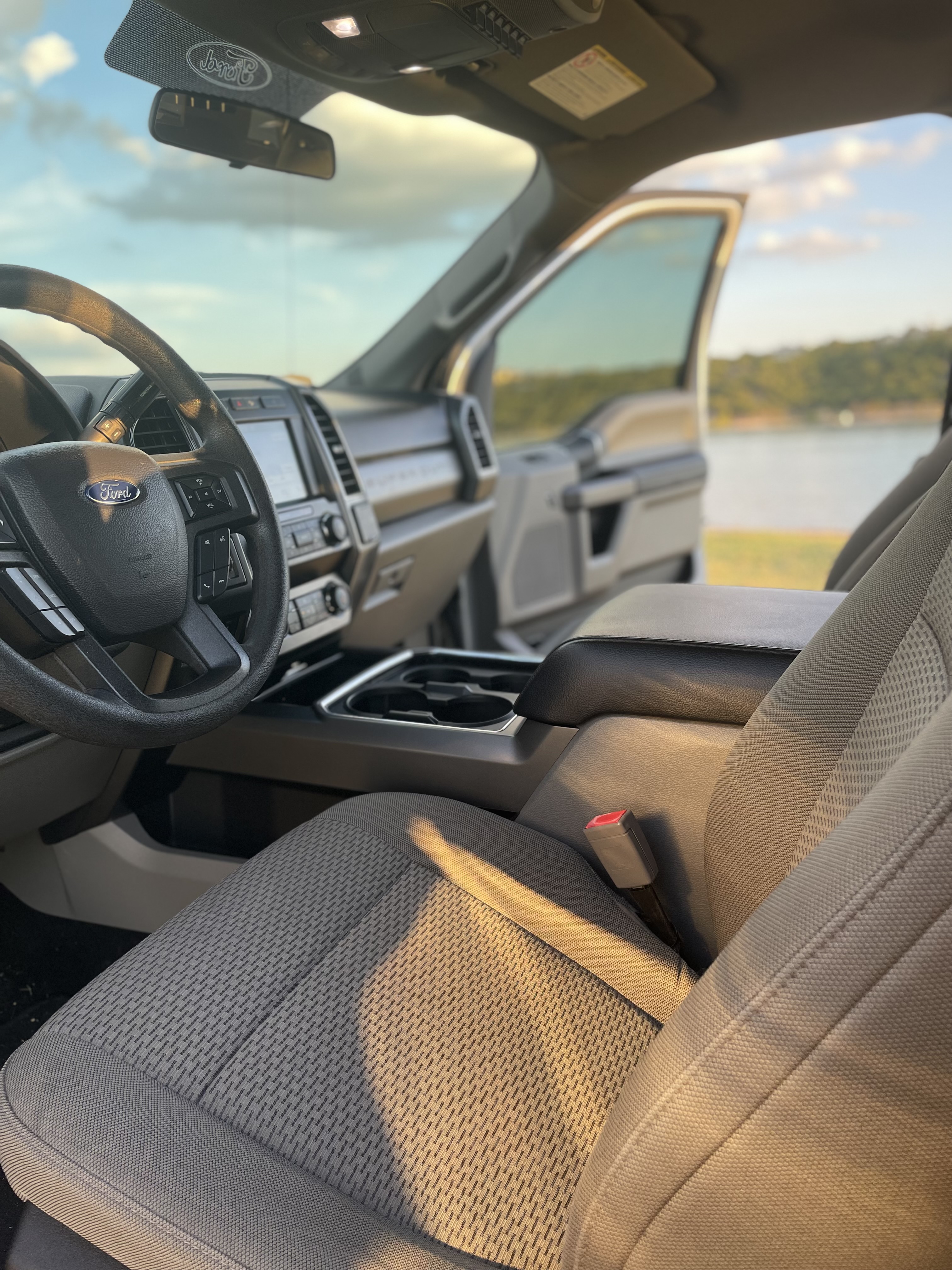 Used 2019 Ford F250 XLT w/ XLT Value Package AWD/4WD image 27
