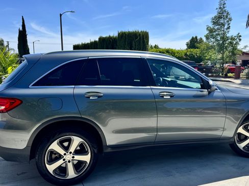Used 2017 Mercedes-Benz GLC 300 image 6