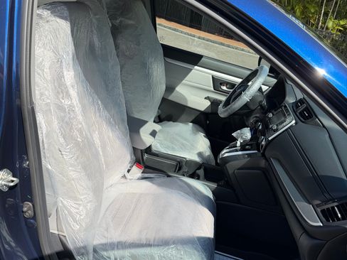 Used 2018 Honda CR-V LX image 13