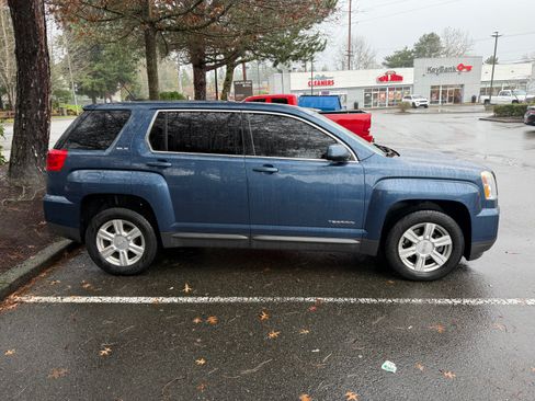 Used 2016 GMC Terrain SLE image 4