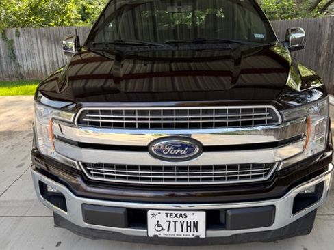 Used 2020 Ford F150 Lariat RWD image 18