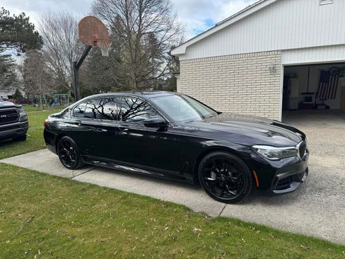 Used 2019 BMW 740i xDrive image 20