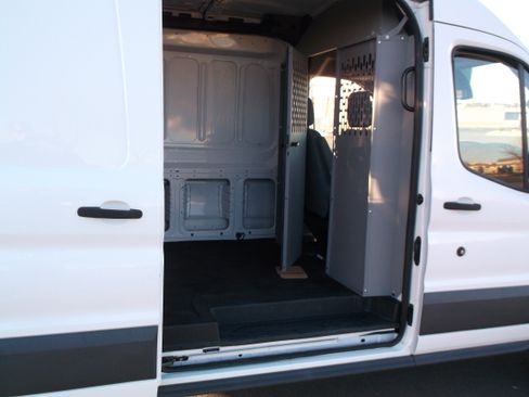 Used 2017 Ford Transit 250 148 Medium Roof image 15