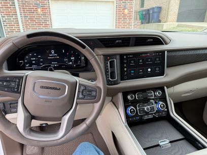 Used 2024 GMC Yukon Denali w/ Denali Reserve Package