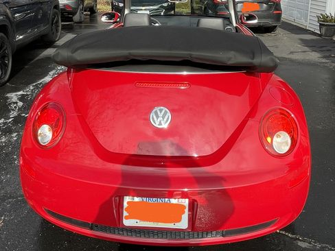 Used 2007 Volkswagen Beetle Convertible w/ Package 1 image 26