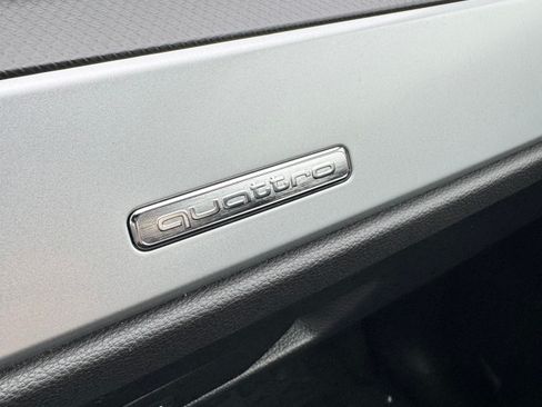 Used 2021 Audi Q3 2.0T Premium w/ Convenience Package image 13