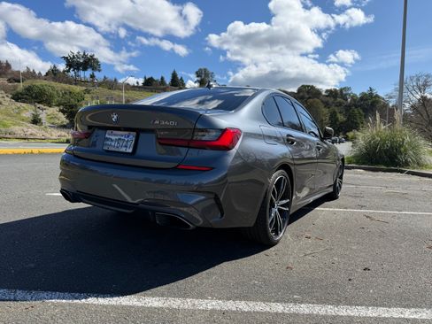 Used 2020 BMW M340i w/ Premium Package image 6