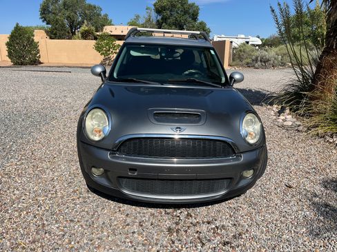 Used 2010 MINI Cooper Clubman S FWD image 1