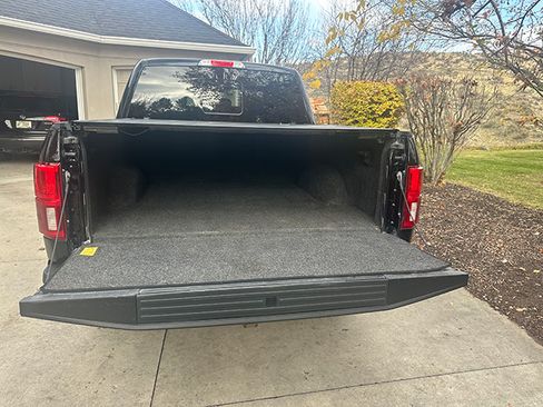 Used 2019 Ford F150 Lariat w/ Equipment Group 502A Luxury image 6