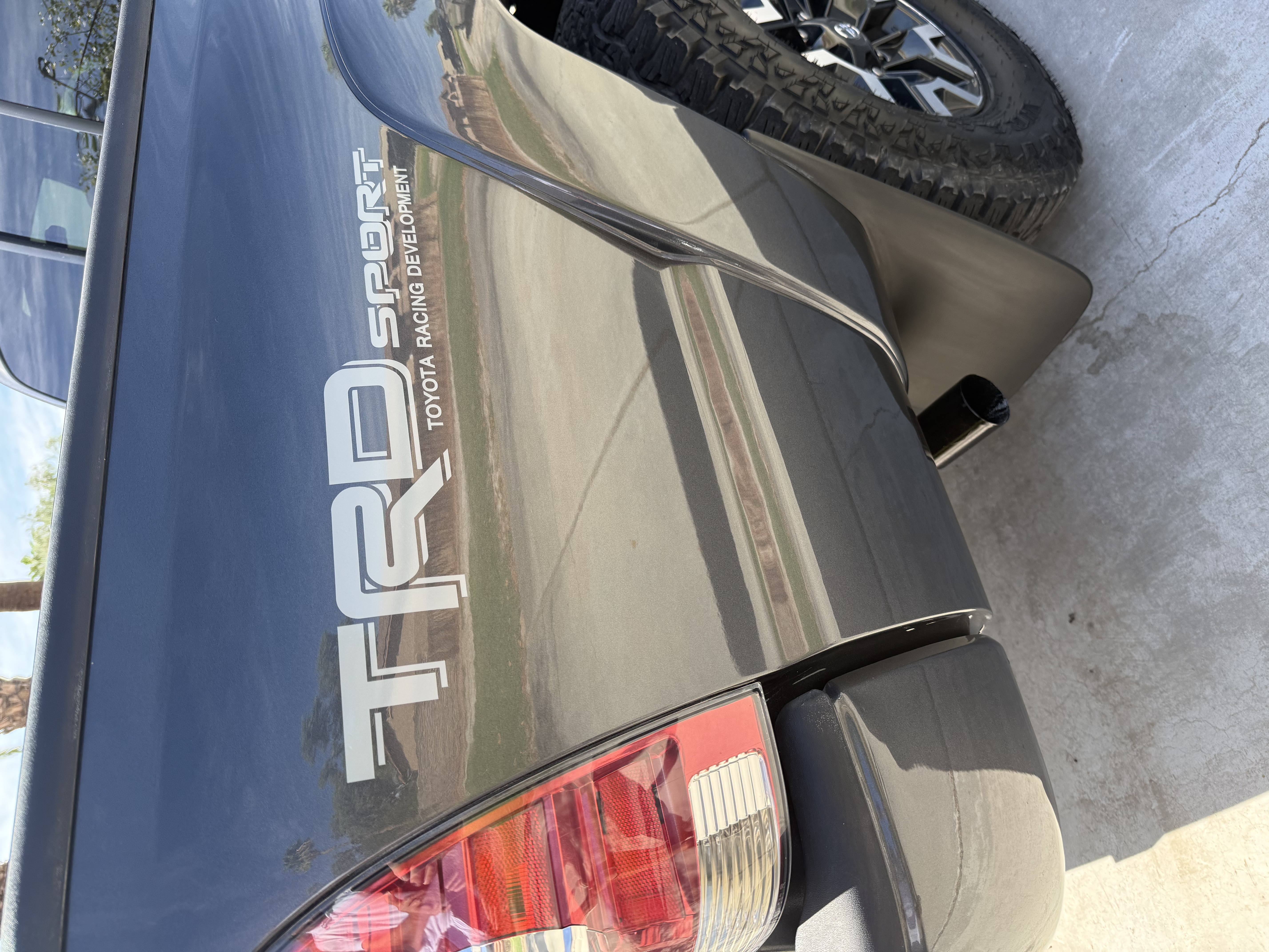 Used 2015 Toyota Tacoma PreRunner w/ TRD Sport Package RWD image 15