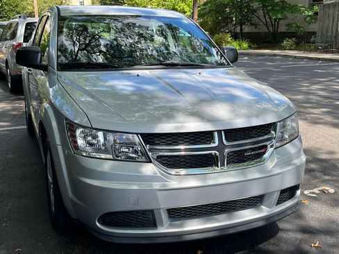 Used 2014 Dodge Journey American Value Package image 1