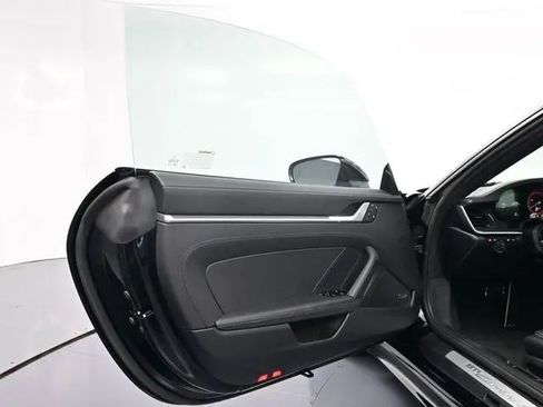 Used 2024 Porsche 911 Carrera S image 14