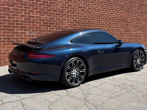 Used 2015 Porsche 911 Carrera image 4