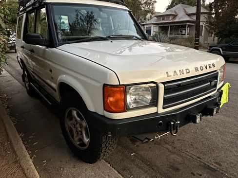Used 2001 Land Rover Discovery SE image 6