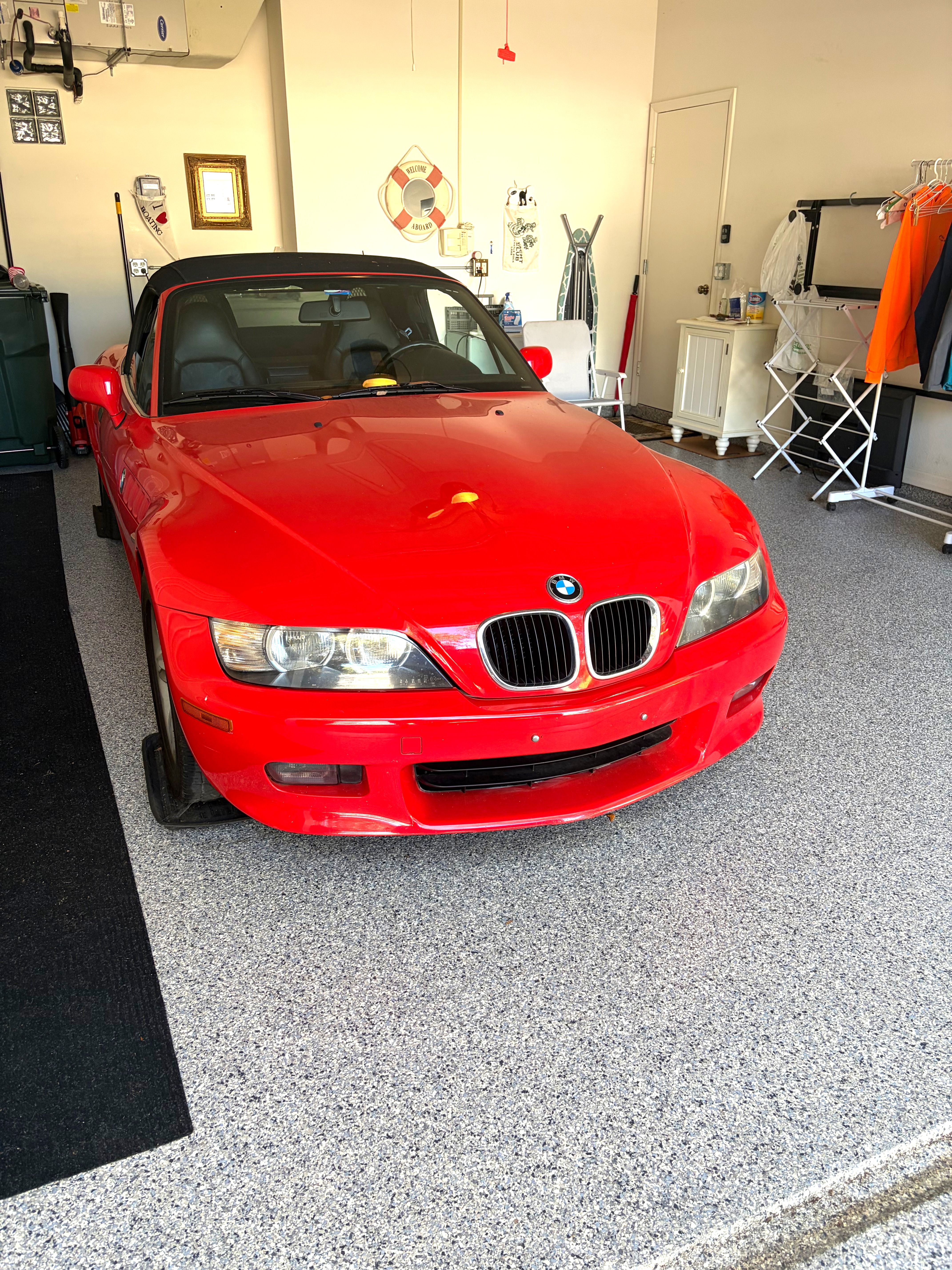 Used 2001 BMW Z3 2.5i RWD image 1