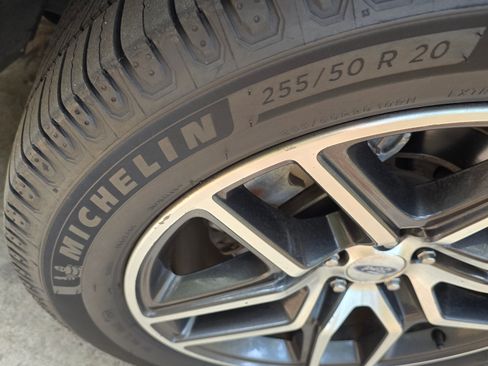 Used 2016 Ford Explorer Sport w/ Equipment Group 401A image 13