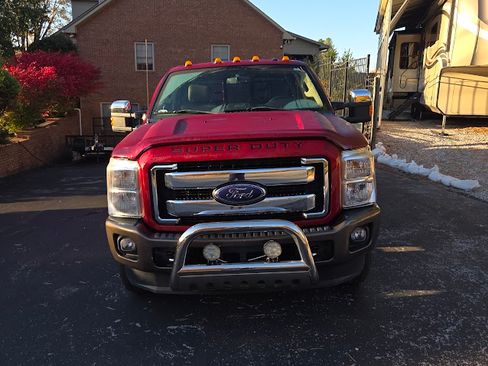 Used 2016 Ford F350 King Ranch w/ King Ranch w/Chrome Package image 4