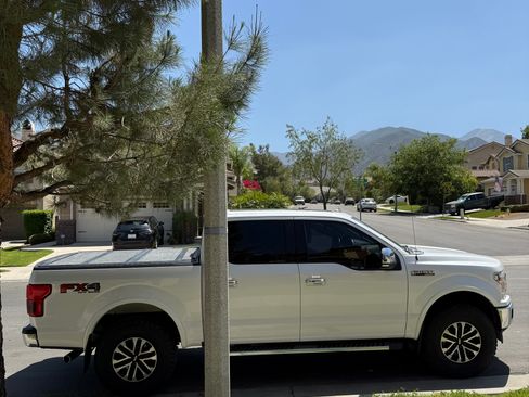 Used 2018 Ford F150 Lariat AWD/4WD image 18