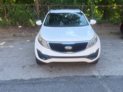 Used 2016 Kia Sportage LX w/ LX Popular Package FWD image 4