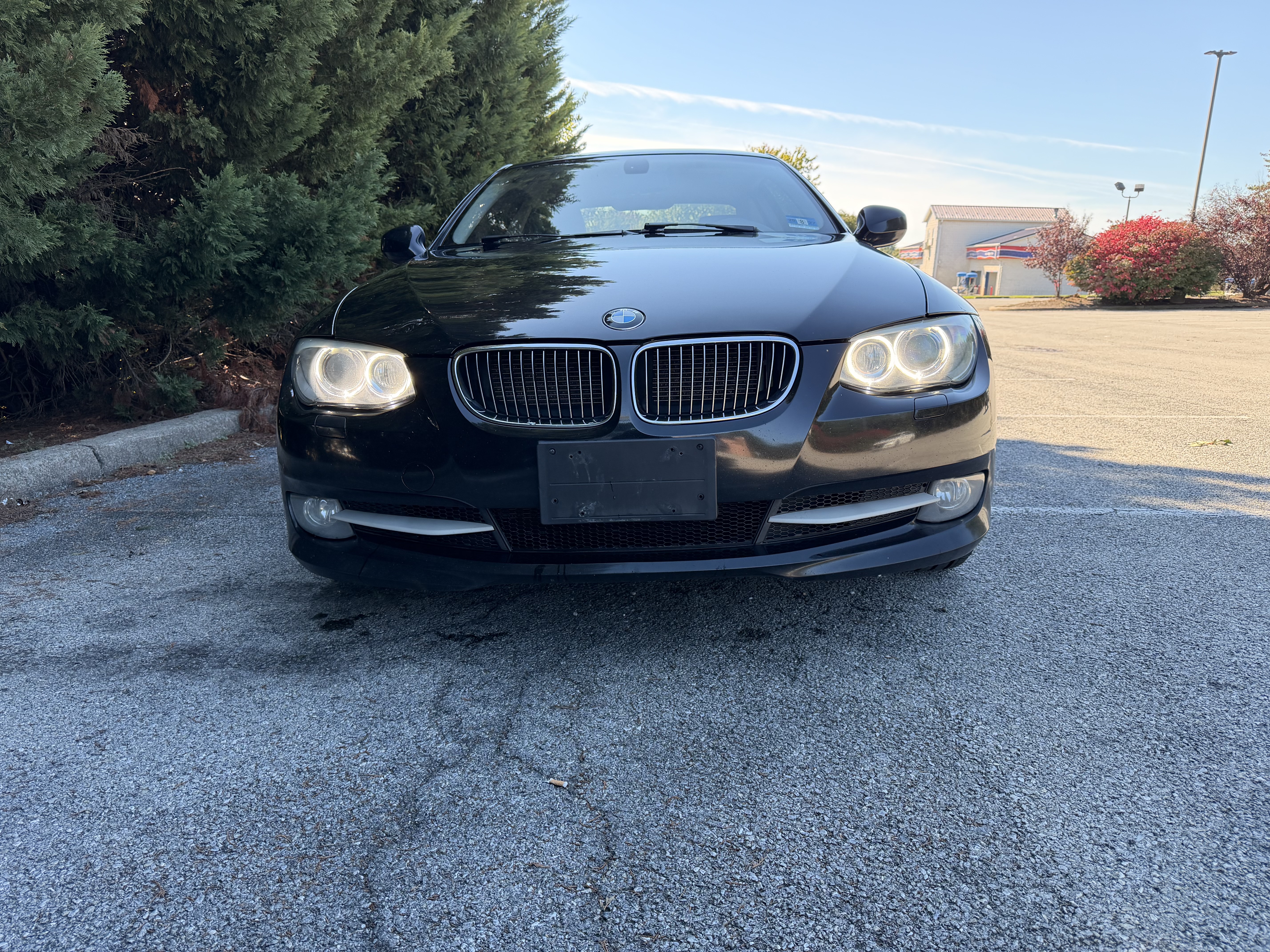 Used 2012 BMW 328i xDrive Coupe AWD/4WD image 9