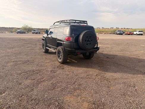 Used 2007 Toyota FJ Cruiser 4WD image 6