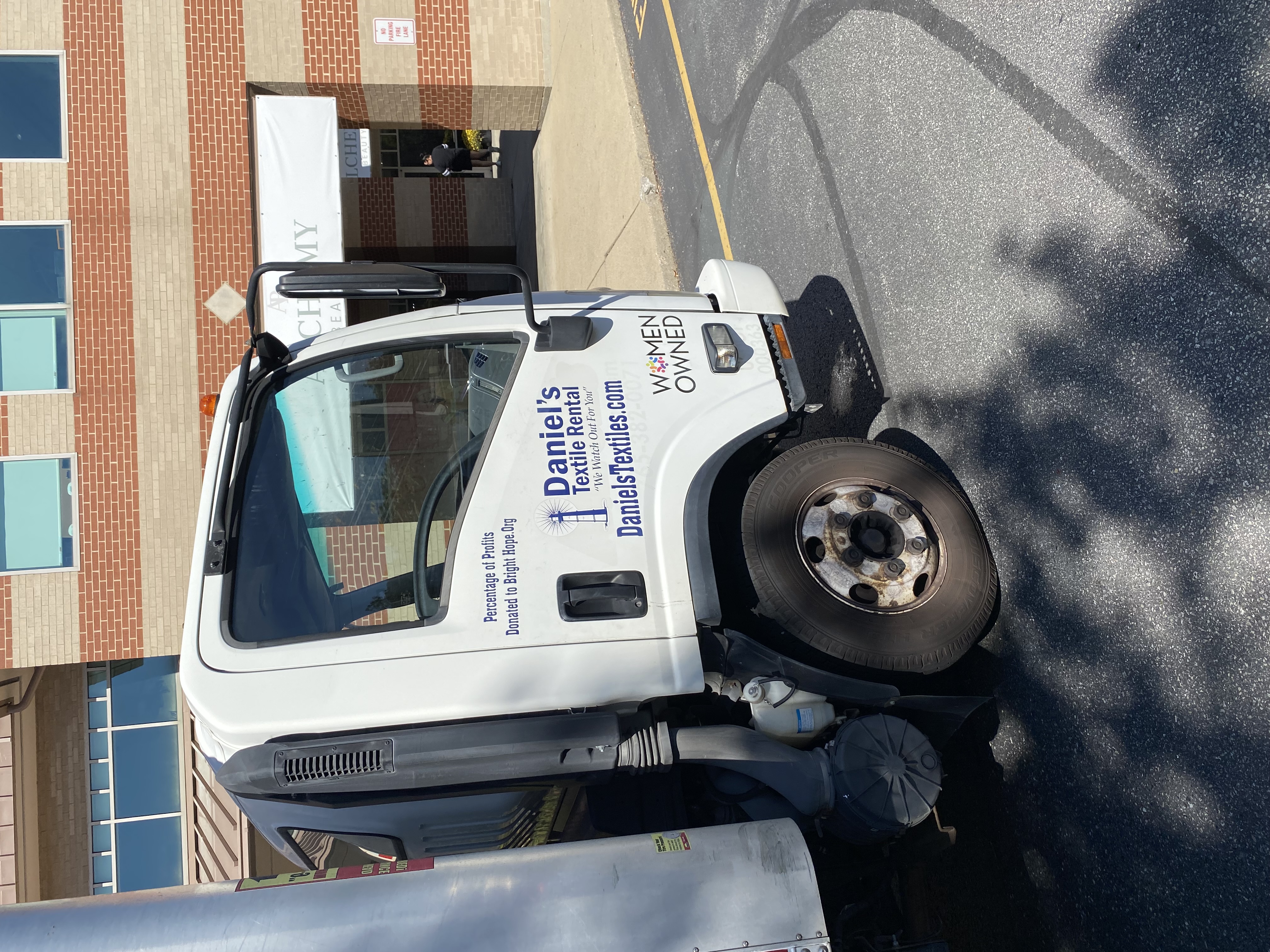 Used 2004 Ford E-350 and Econoline 350 Super Duty RWD image 5