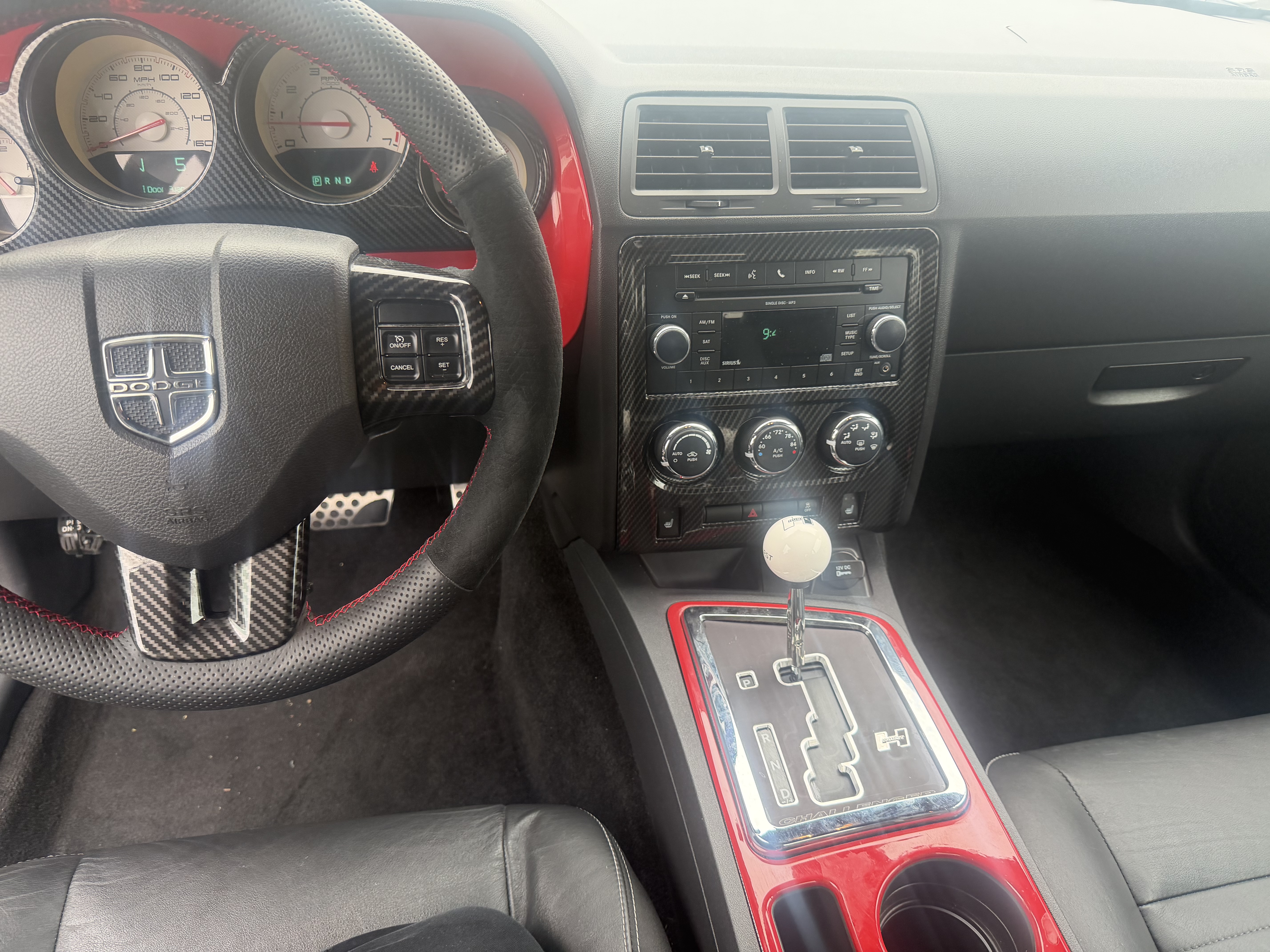 Used 2011 Dodge Challenger R/T RWD image 6