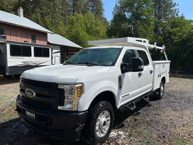 Used 2018 Ford F350 XL w/ Power Equipment Group AWD/4WD image 2