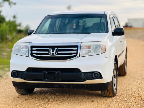 Used 2013 Honda Pilot LX image 2