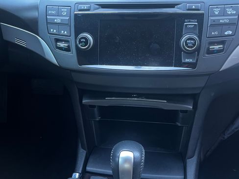 Used 2013 Honda Crosstour EX-L image 13