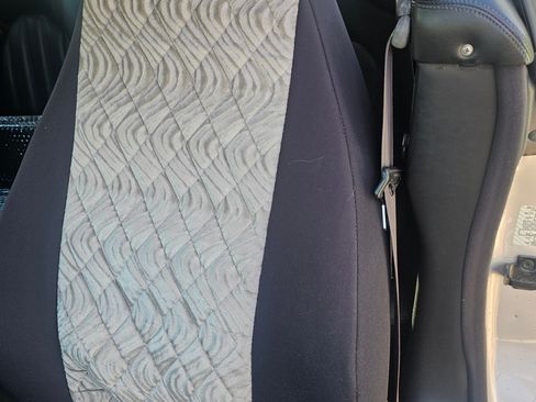 Used 2000 Jaguar XK8 Convertible image 9