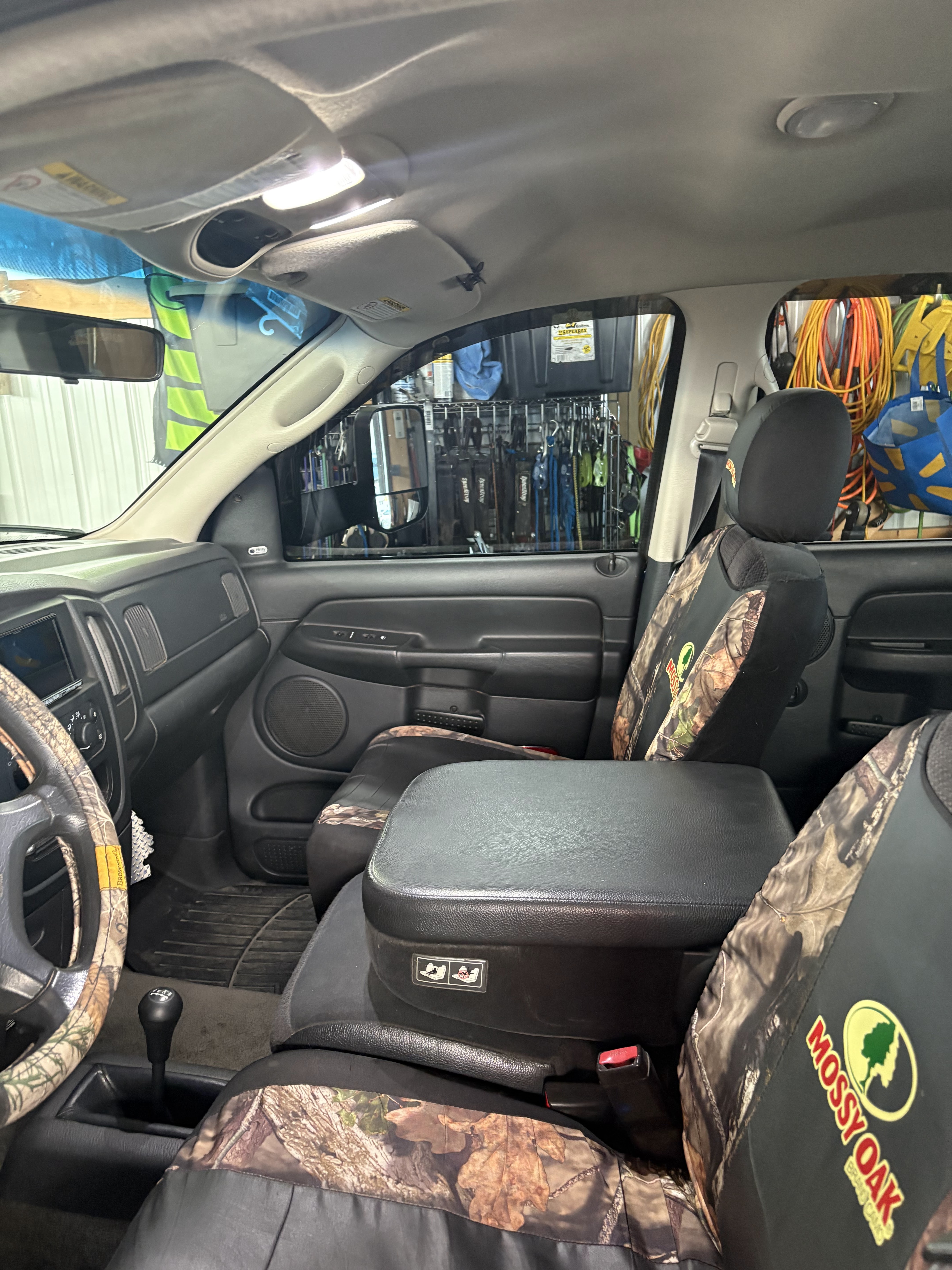 Used 2003 Dodge Ram 2500 Truck SLT AWD/4WD image 11