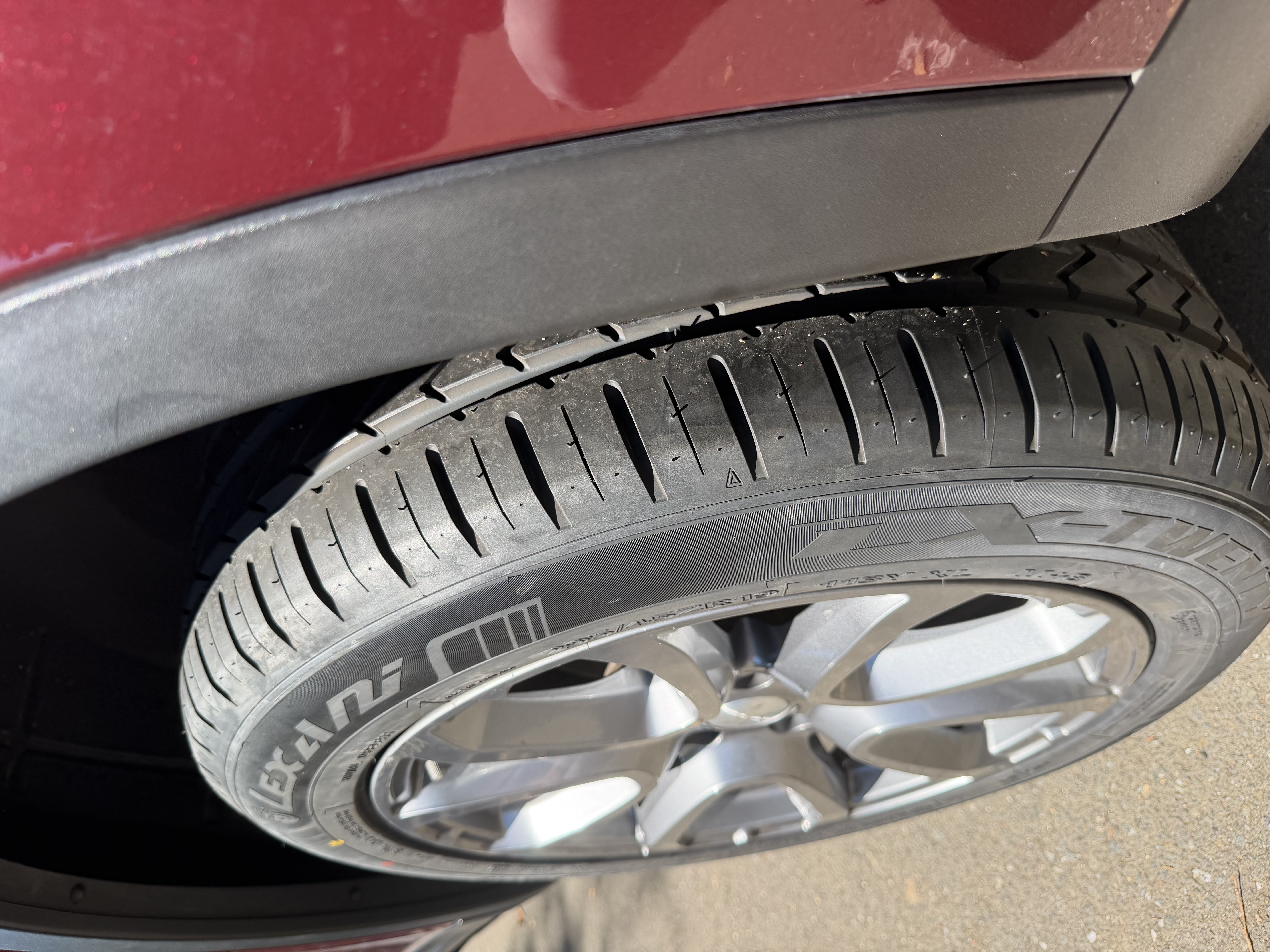 Used 2018 Maserati Levante S AWD/4WD image 17