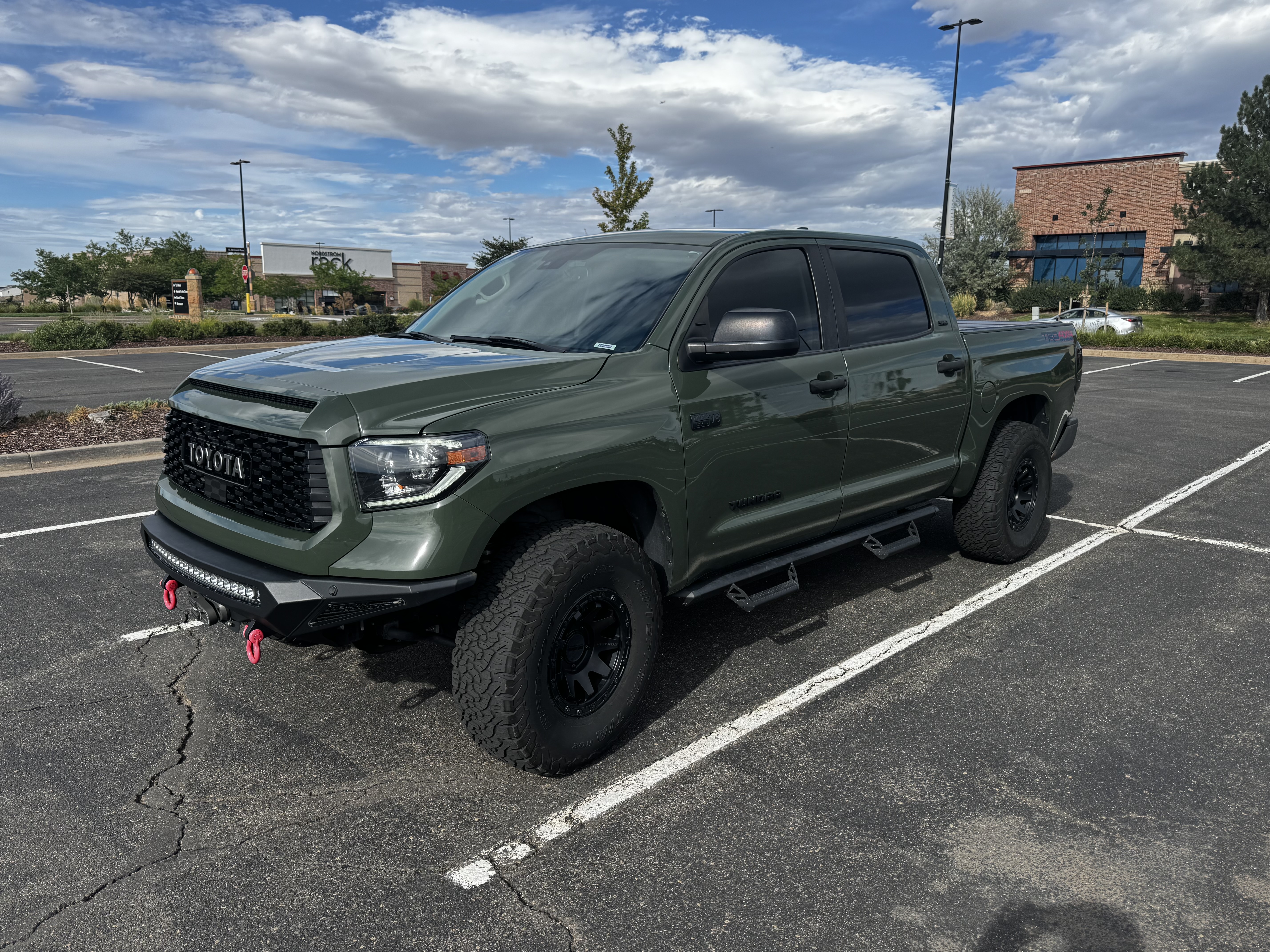 Used 2021 Toyota Tundra SR5 w/ TRD Off-Road Package AWD/4WD image 5