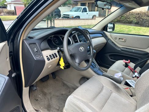 Used 2002 Toyota Highlander 2WD V6 image 6