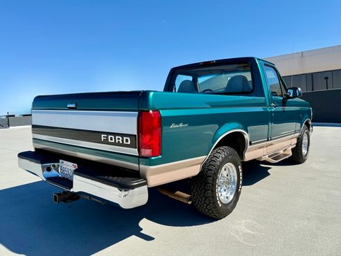 Used 1996 Ford F150 2WD Regular Cab image 6