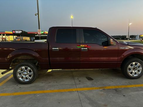 Used 2010 Ford F150 XLT RWD image 5