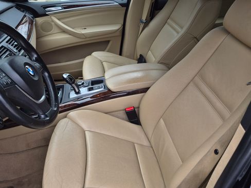 Used 2011 BMW X5 xDrive50i image 13