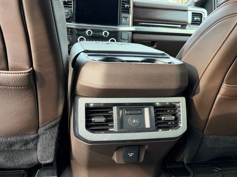 Used 2025 Ford F350 King Ranch w/ Tremor Off-Road Package image 31