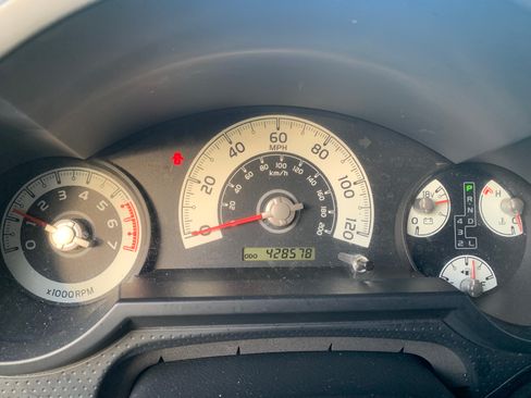 Used 2007 Toyota FJ Cruiser 4WD image 10