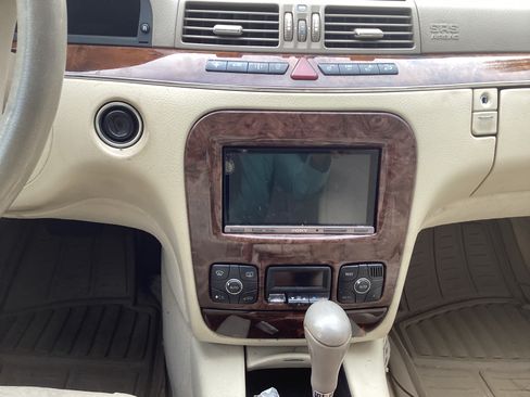 Used 2006 Mercedes-Benz S 500 image 6