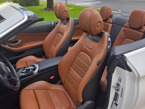Used 2017 Mercedes-Benz C 300 Cabriolet image 12