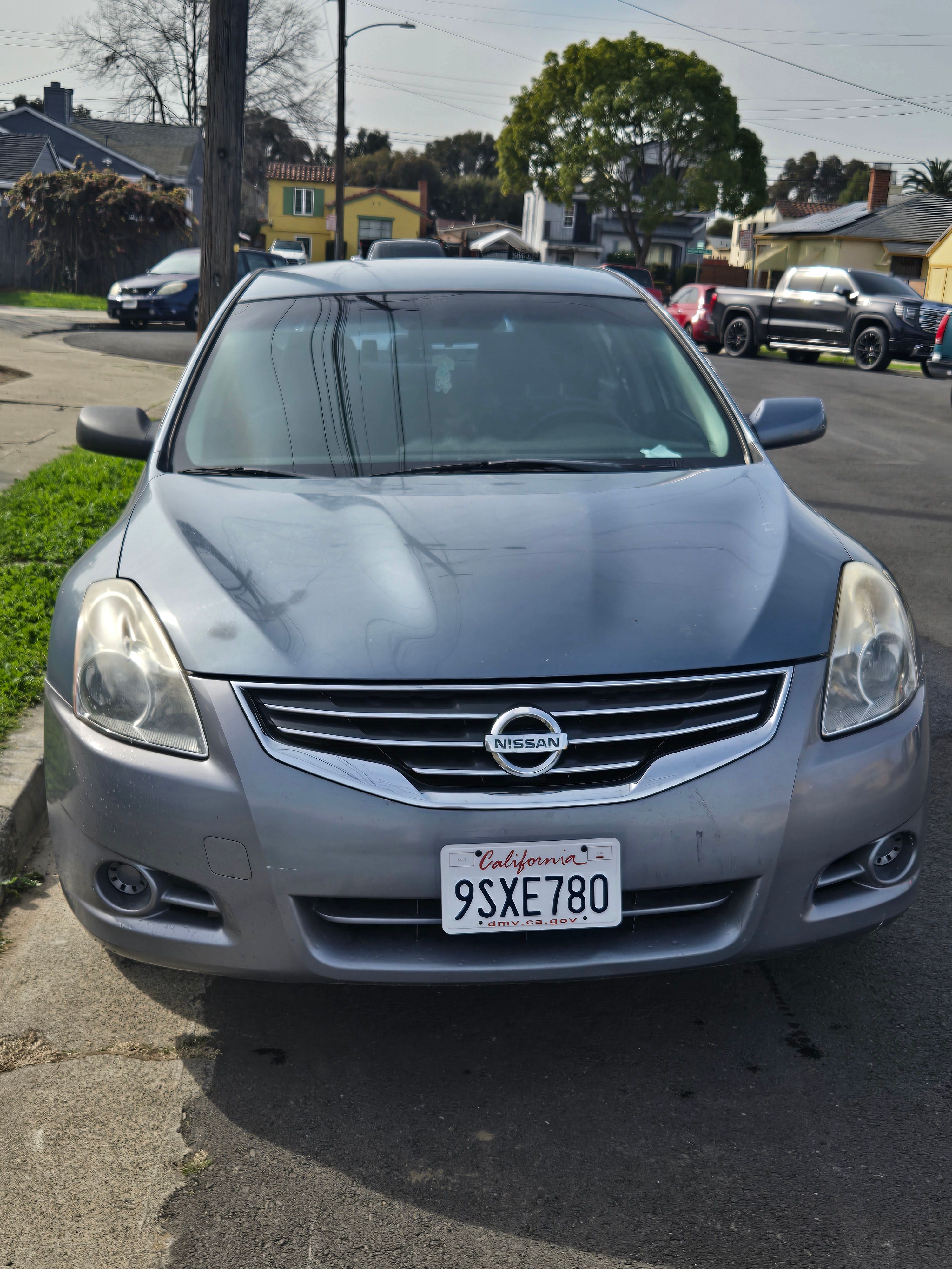 Used 2012 Nissan Altima 2.5 S FWD image 1