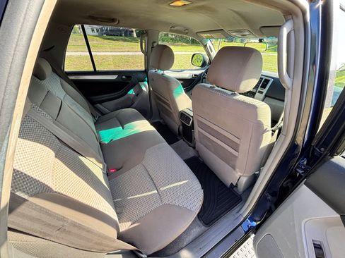 Used 2007 Toyota 4Runner Sport image 19