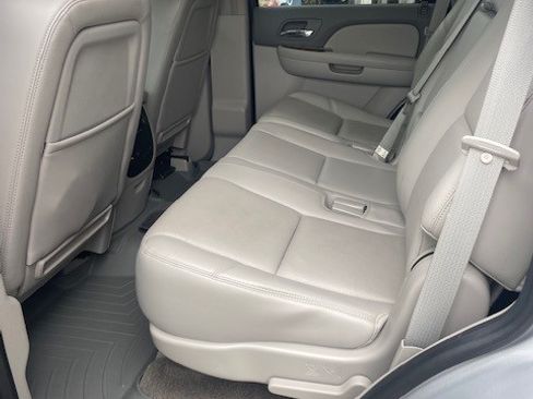 Used 2013 Chevrolet Tahoe LTZ image 15