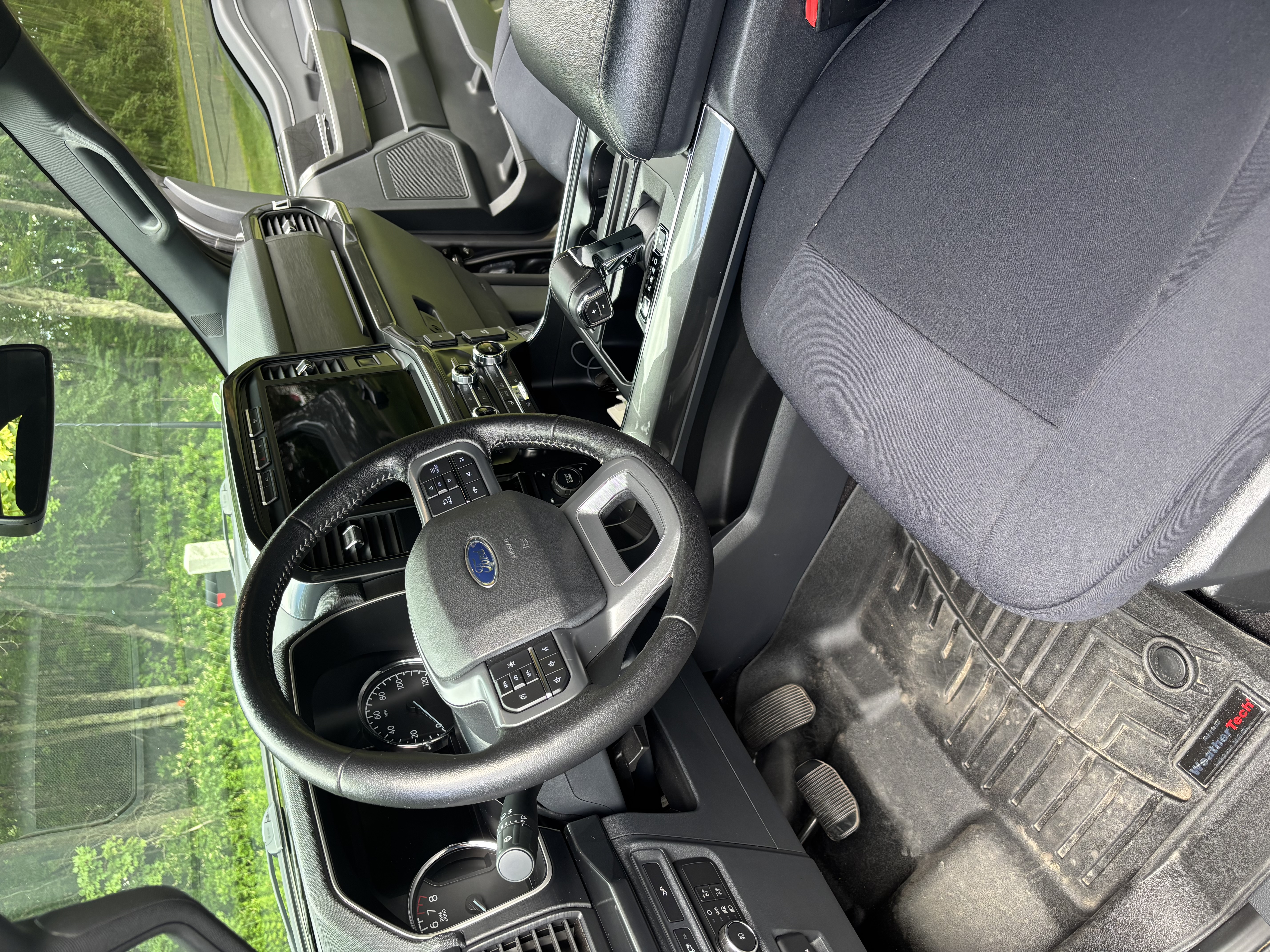 Used 2022 Ford F150 XLT w/ Equipment Group 302A High AWD/4WD image 10
