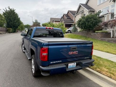 Used 2015 GMC Sierra 1500 Denali w/ Driver Alert Package image 4