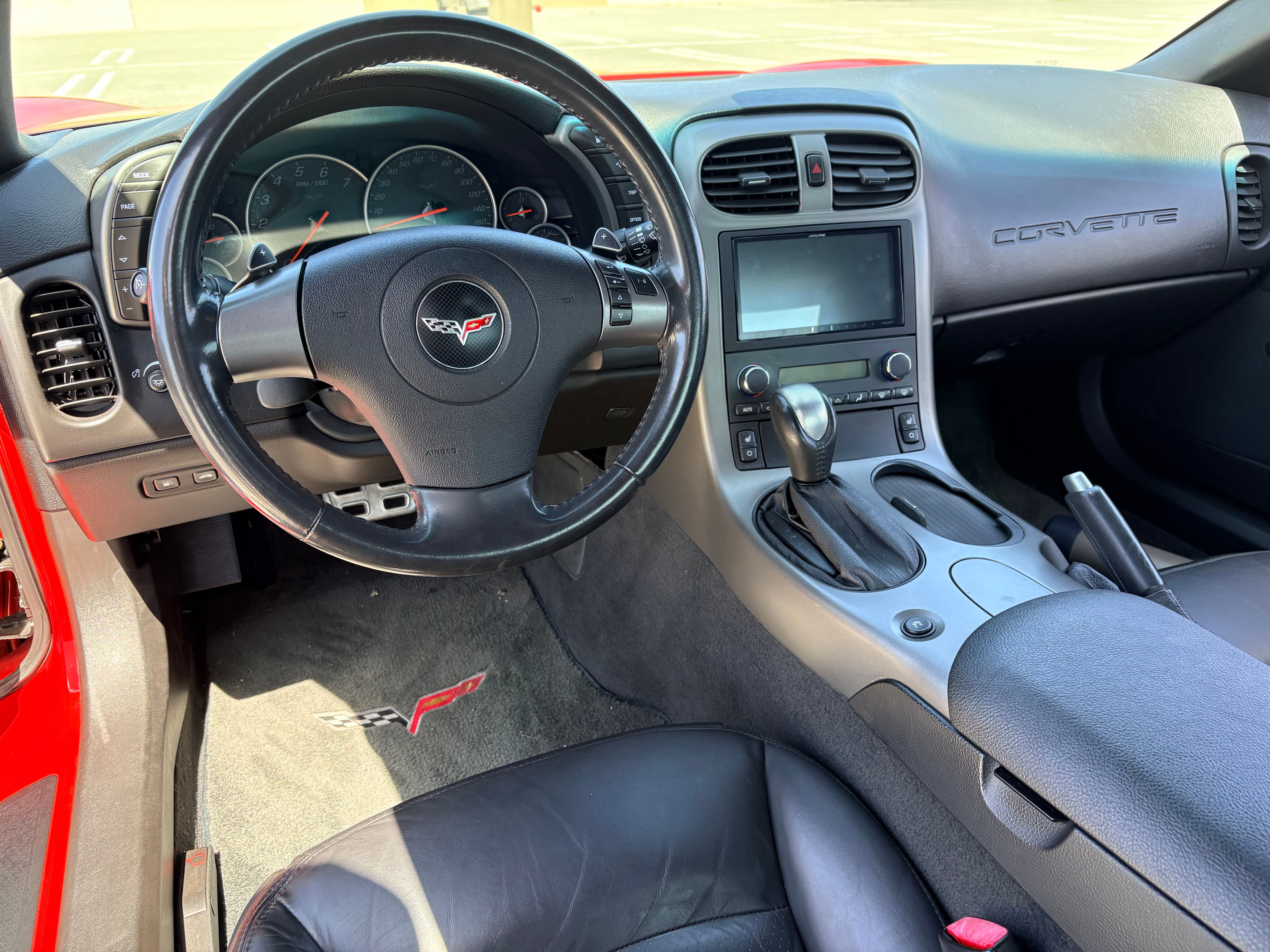 Used 2007 Chevrolet Corvette Coupe w/ Preferred Equipment Group RWD image 15