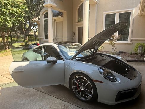 Used 2020 Porsche 911 Carrera 4S image 11