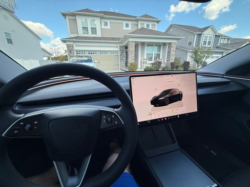 Used 2024 Tesla Model 3 Long Range image 21